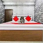 Flagship Vikal Stay Near Gokulpuri Metro Station